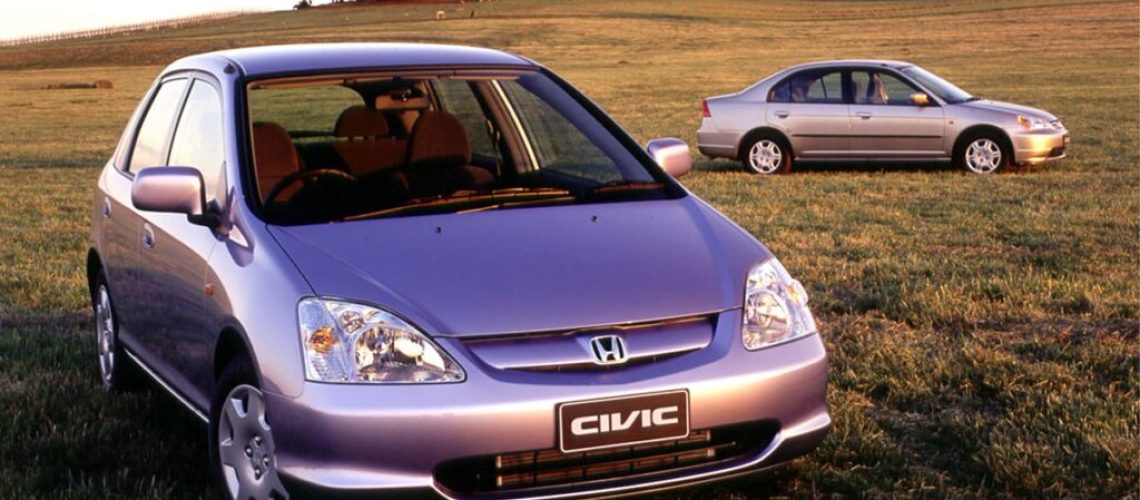 2001-honda-civic-vti-hatch-and-sedan-silver-press-image-1200x800-1